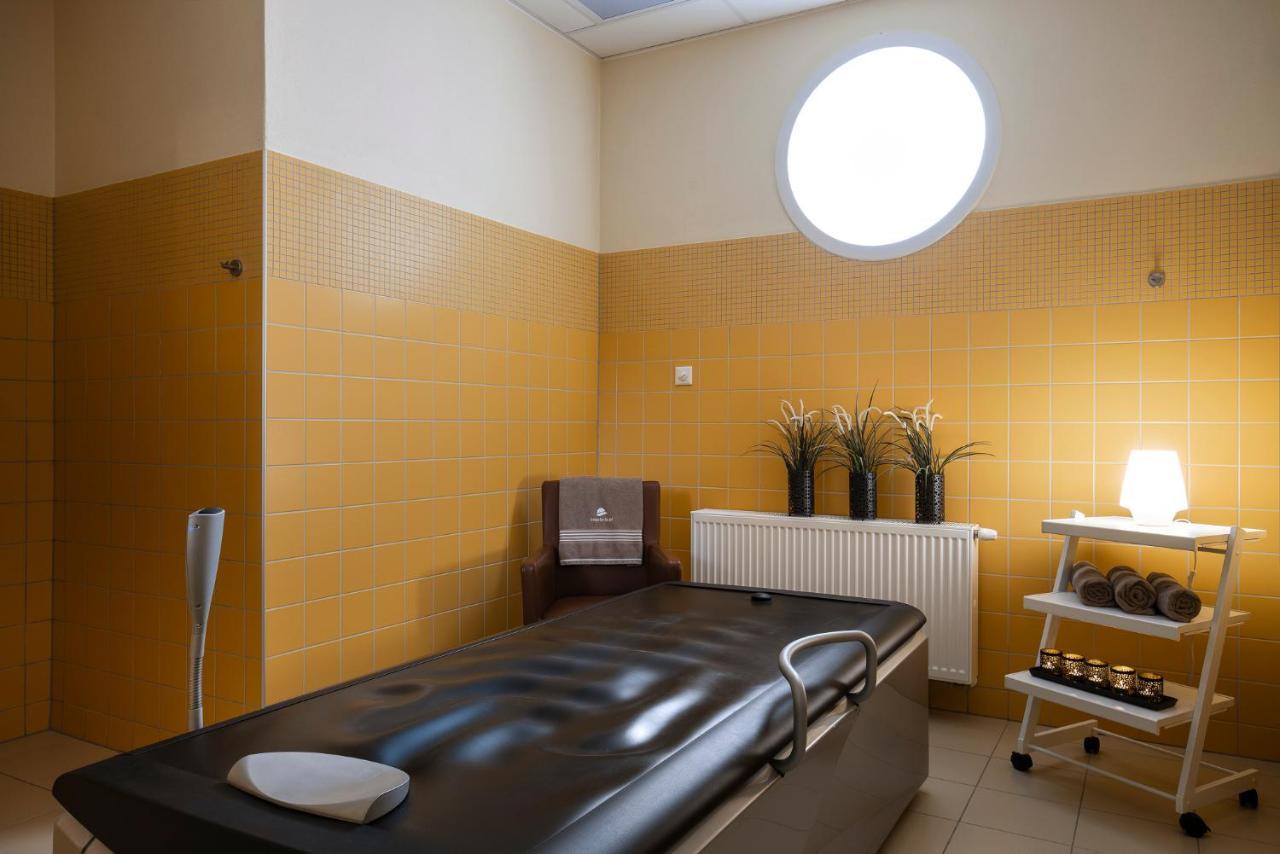 Interferie Aquapark Sport Hotel Malachit Świeradów-Zdrój Buitenkant foto
