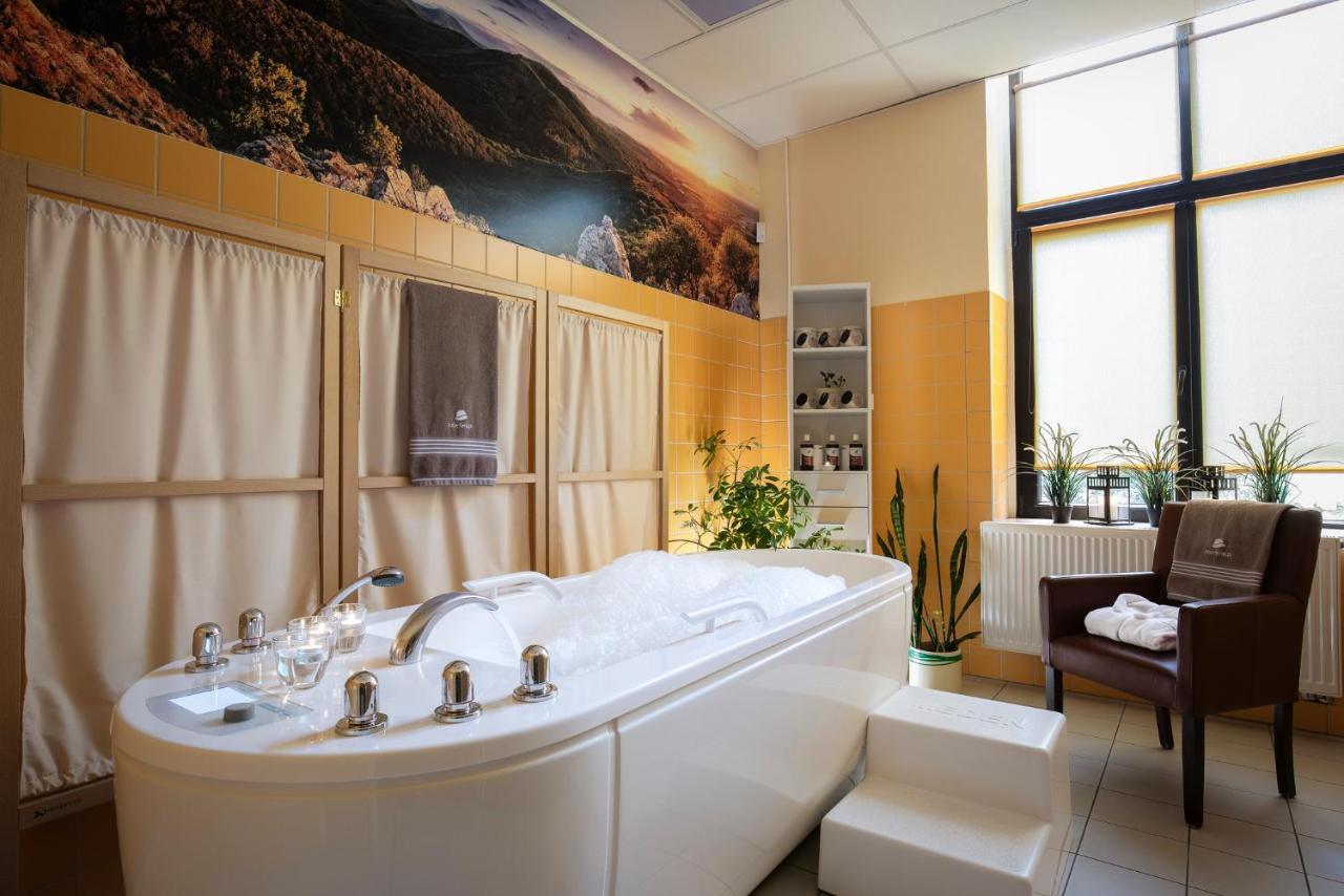 Interferie Aquapark Sport Hotel Malachit Świeradów-Zdrój Buitenkant foto