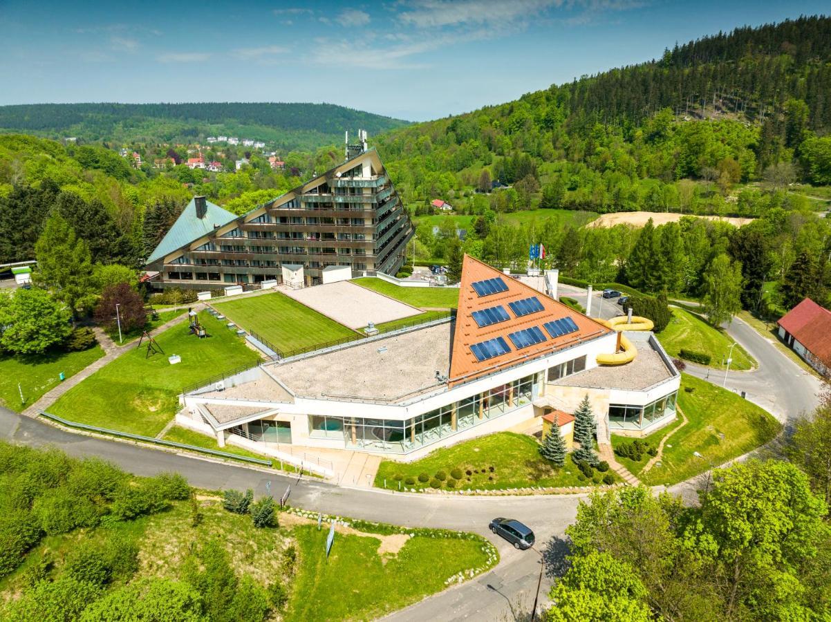 Interferie Aquapark Sport Hotel Malachit Świeradów-Zdrój Buitenkant foto
